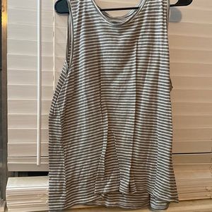 L tank top